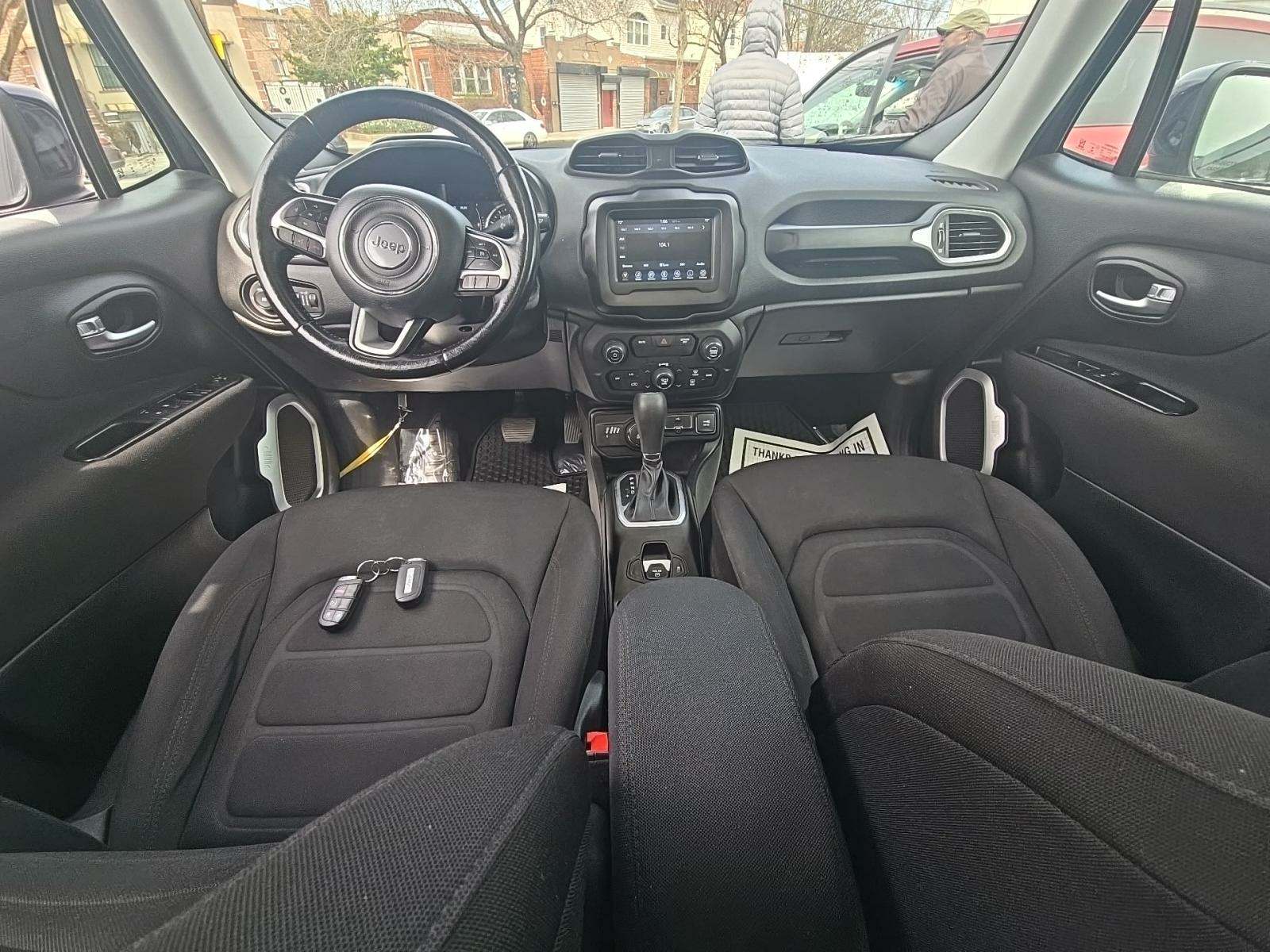 2018 Jeep Renegade Latitude AWD