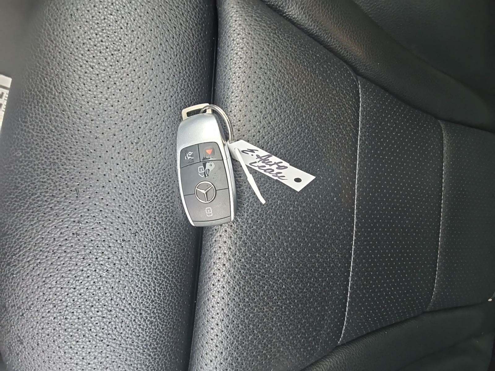 2022 Mercedes-Benz GLC GLC 300 AWD