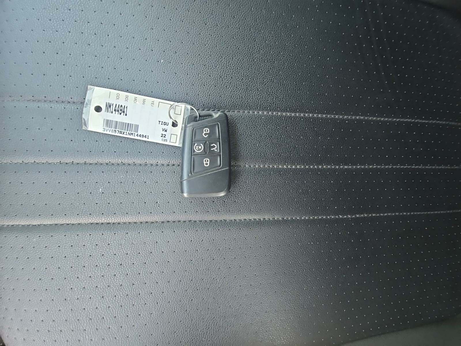 2022 Volkswagen Tiguan 2.0T SE R-Line Black AWD