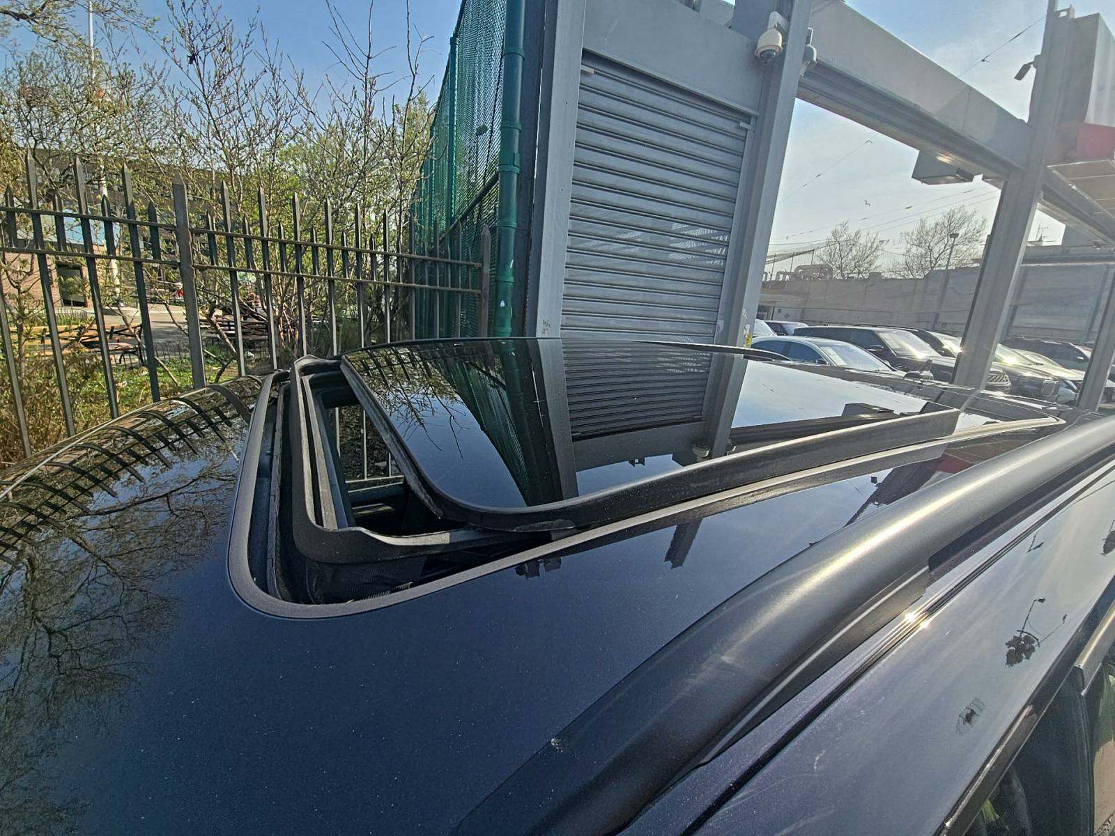 2022 Volkswagen Tiguan 2.0T SE R-Line Black AWD