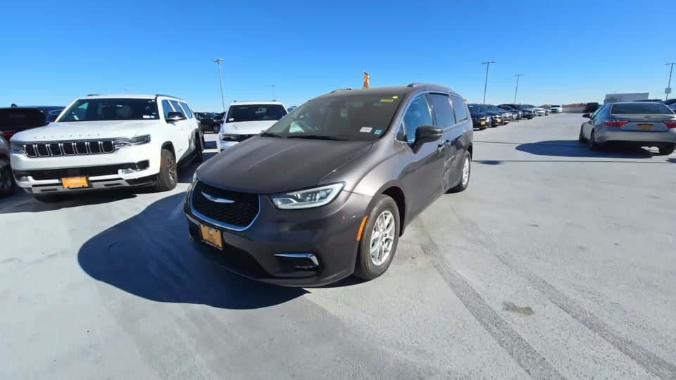 2021 Chrysler Pacifica Touring L 121.6