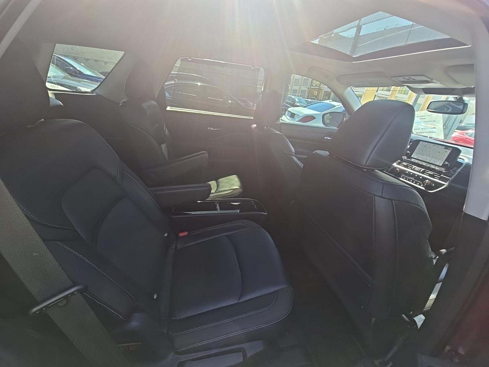 2022 Nissan Pathfinder SL AWD