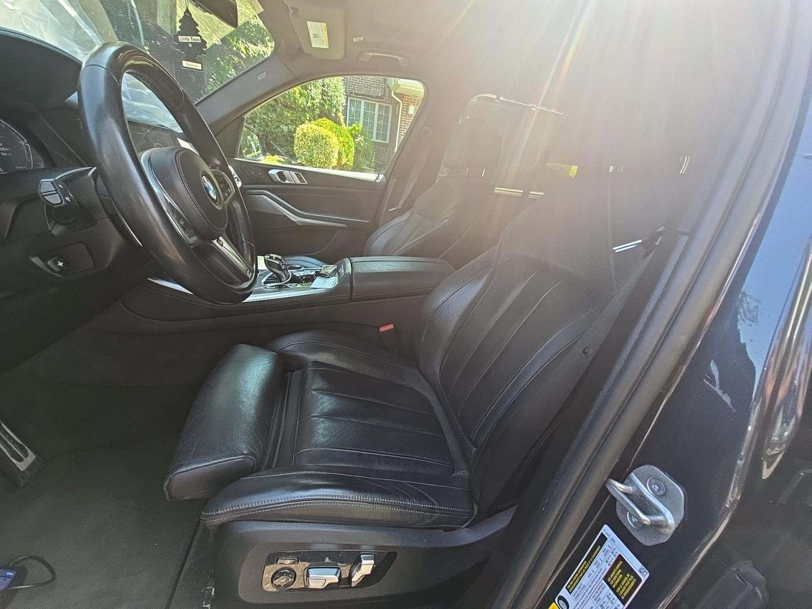 2022 BMW X5 xDrive40i AWD