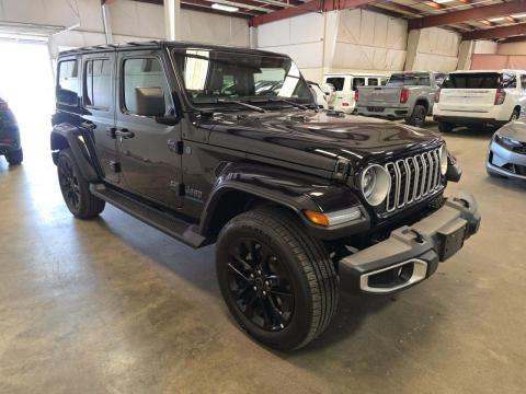 JEEP 4XE SAHARA - 4