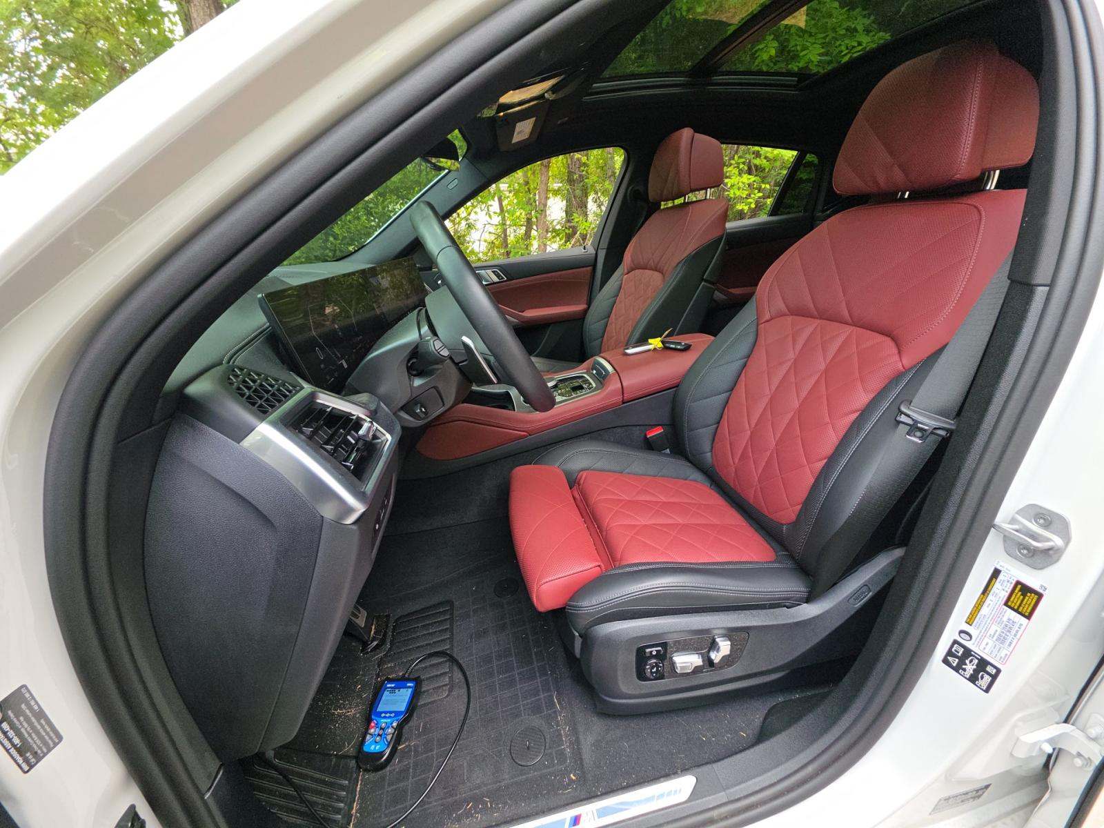 2025 BMW X6 xDrive40i AWD