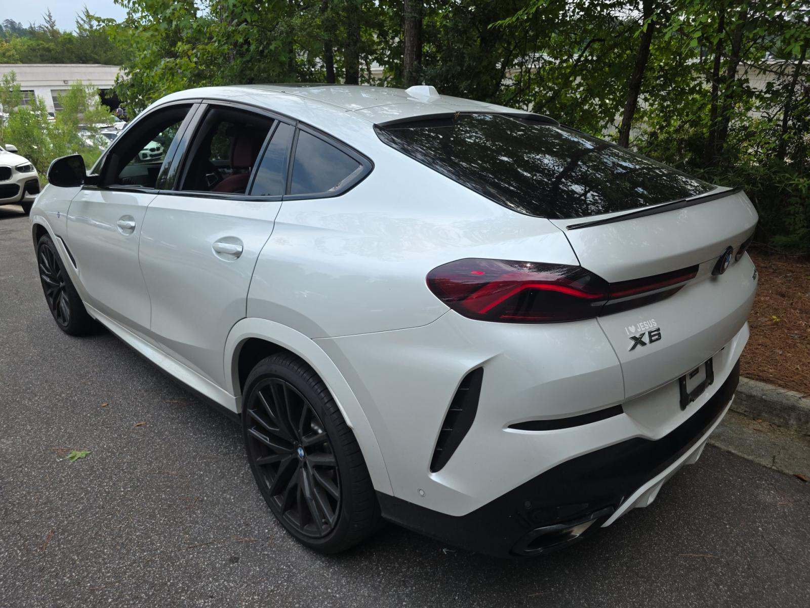 2025 BMW X6 xDrive40i AWD