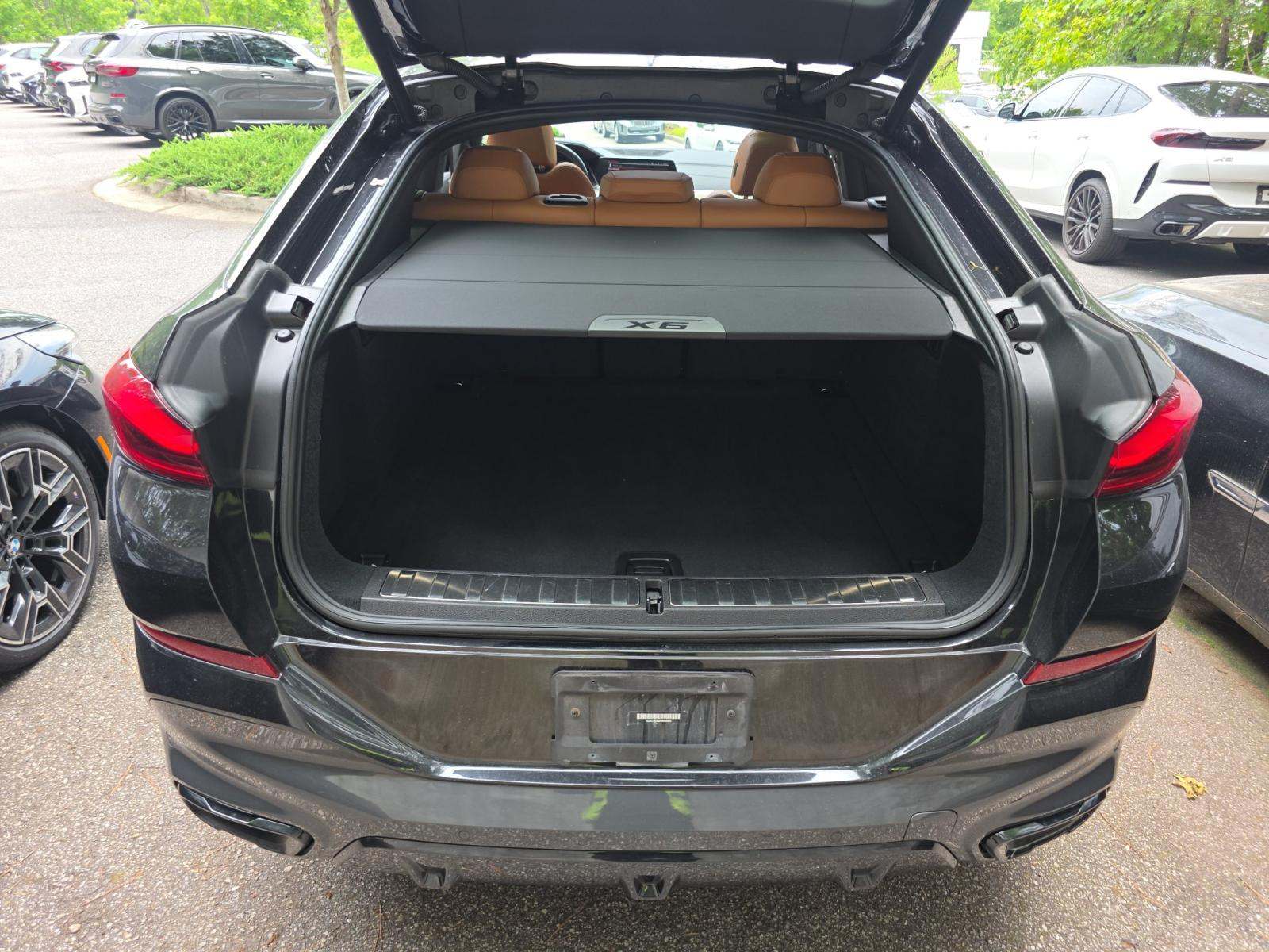 2023 BMW X6 xDrive40i AWD