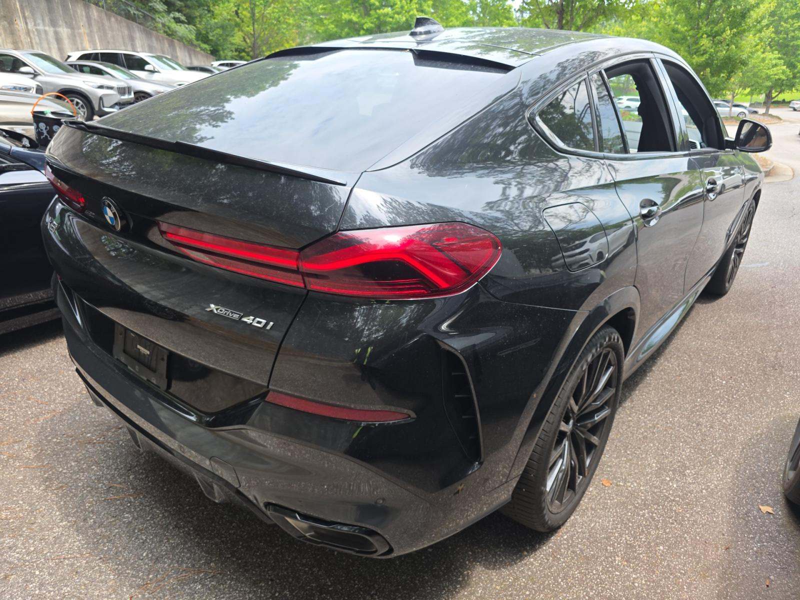 2023 BMW X6 xDrive40i AWD