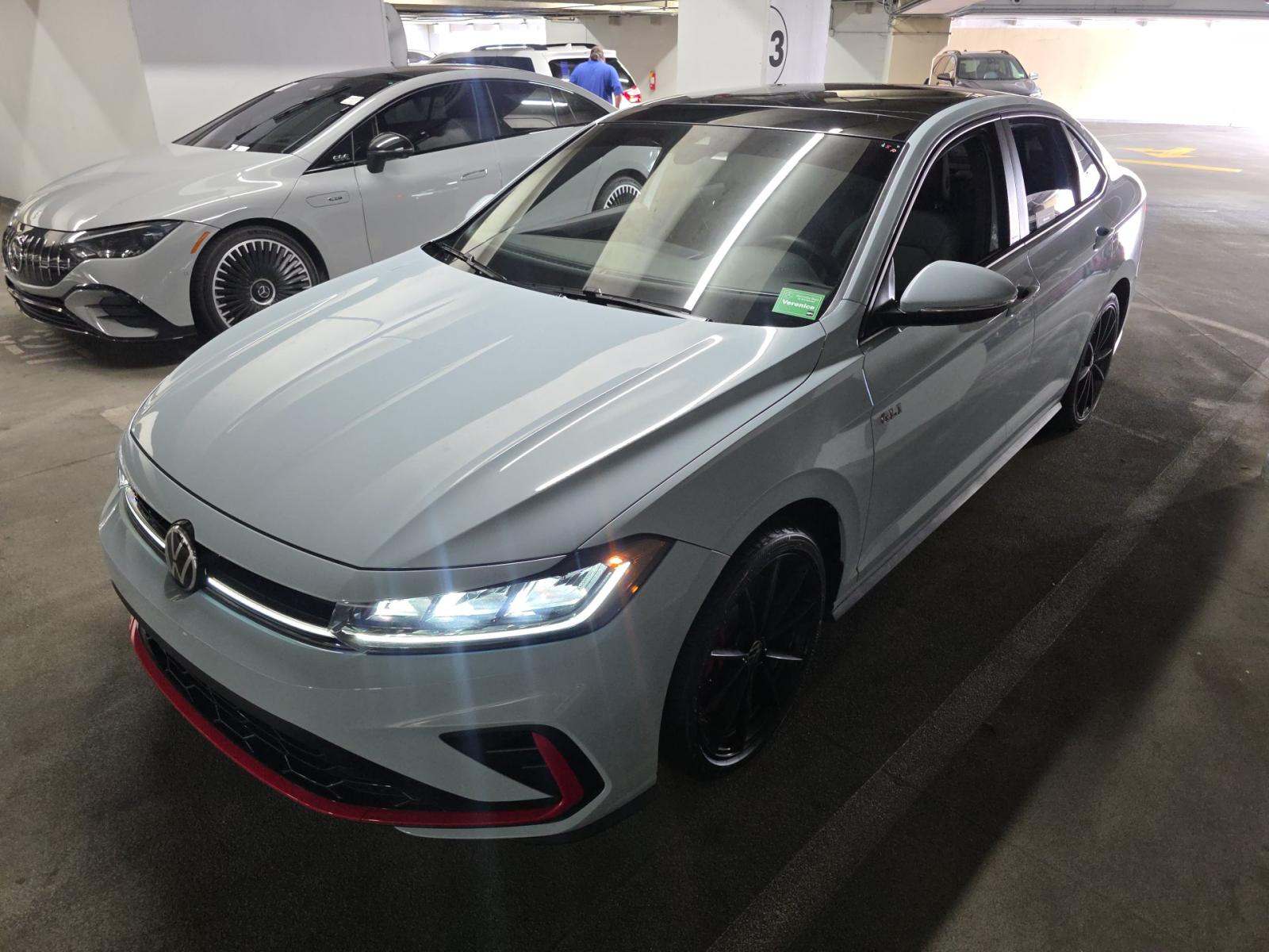 2025 Volkswagen Jetta 2.0T GLI Autobahn FWD