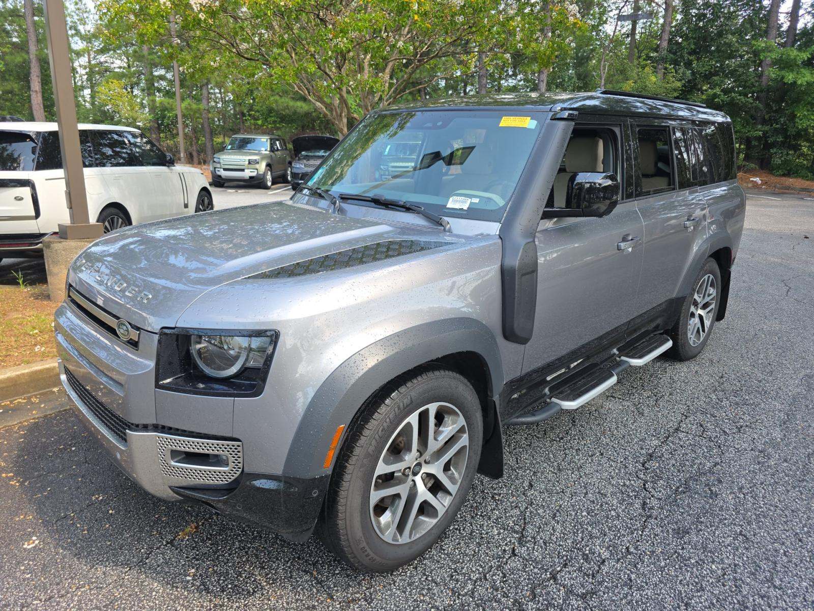 2023 Land Rover Defender 130 SE AWD