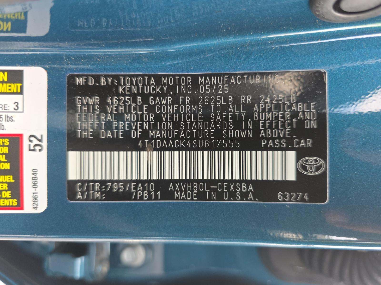2025 Toyota Camry SE FWD