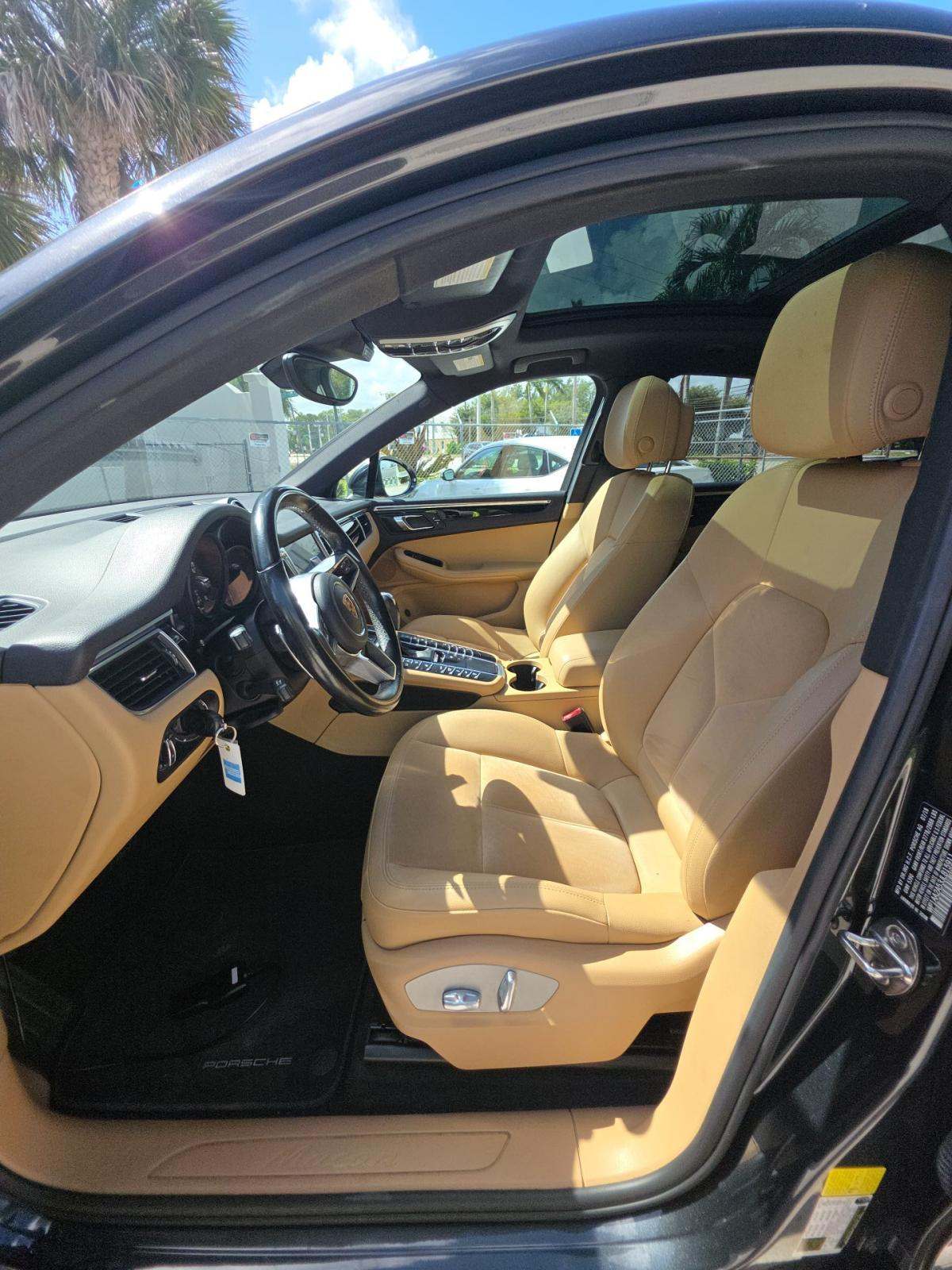 2018 Porsche Macan Sport Edition AWD