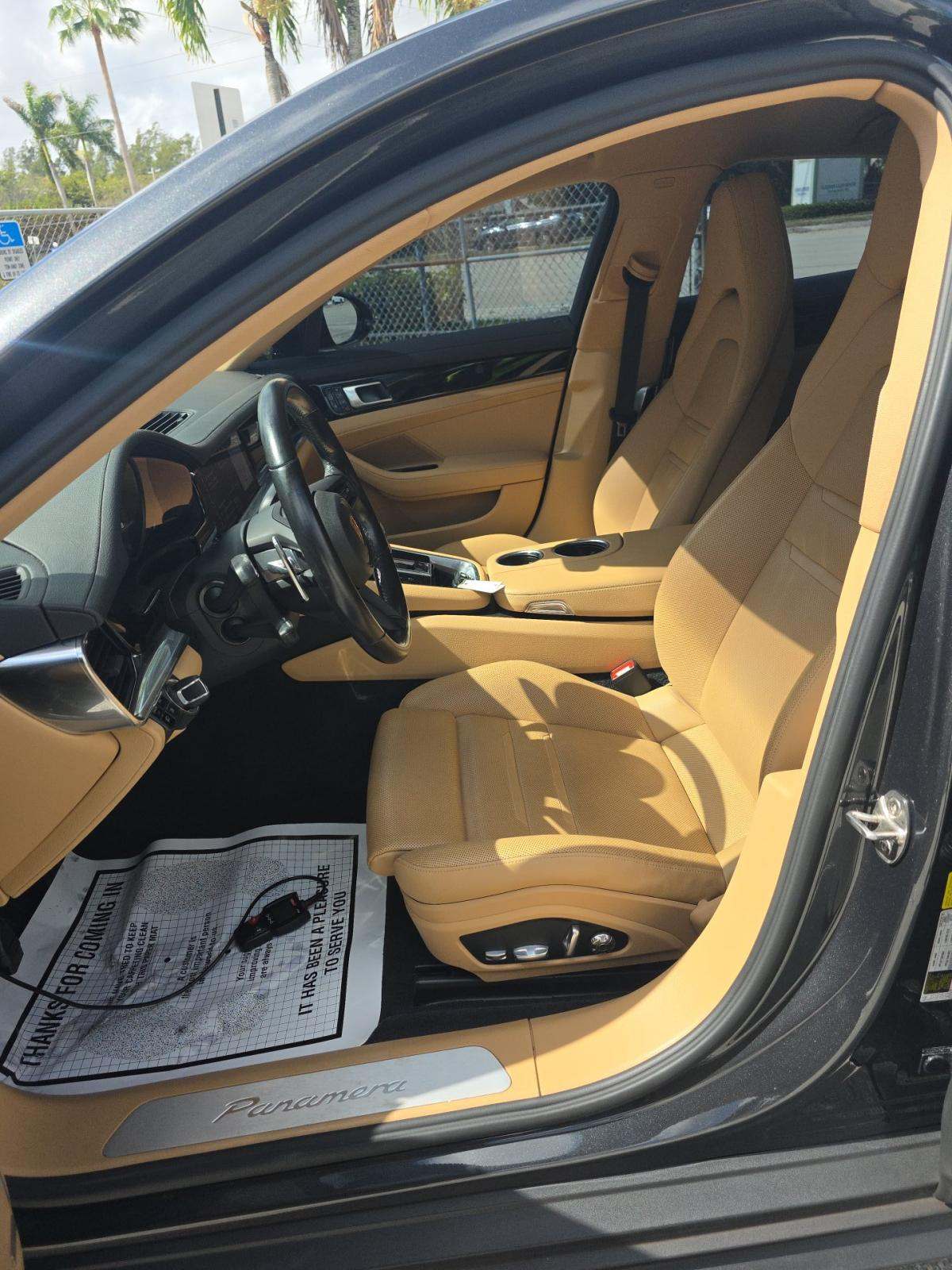 2021 Porsche Panamera Base RWD