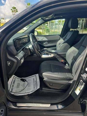 MERCEDES-BENZ GLS - 2