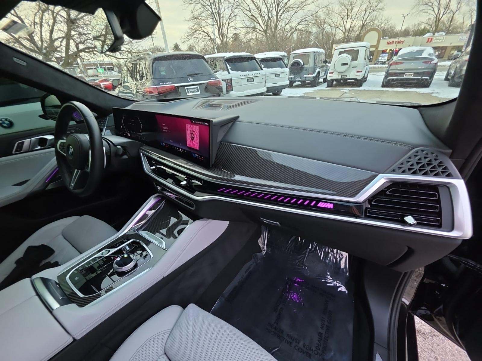 2024 BMW X6 M60i xDrive AWD