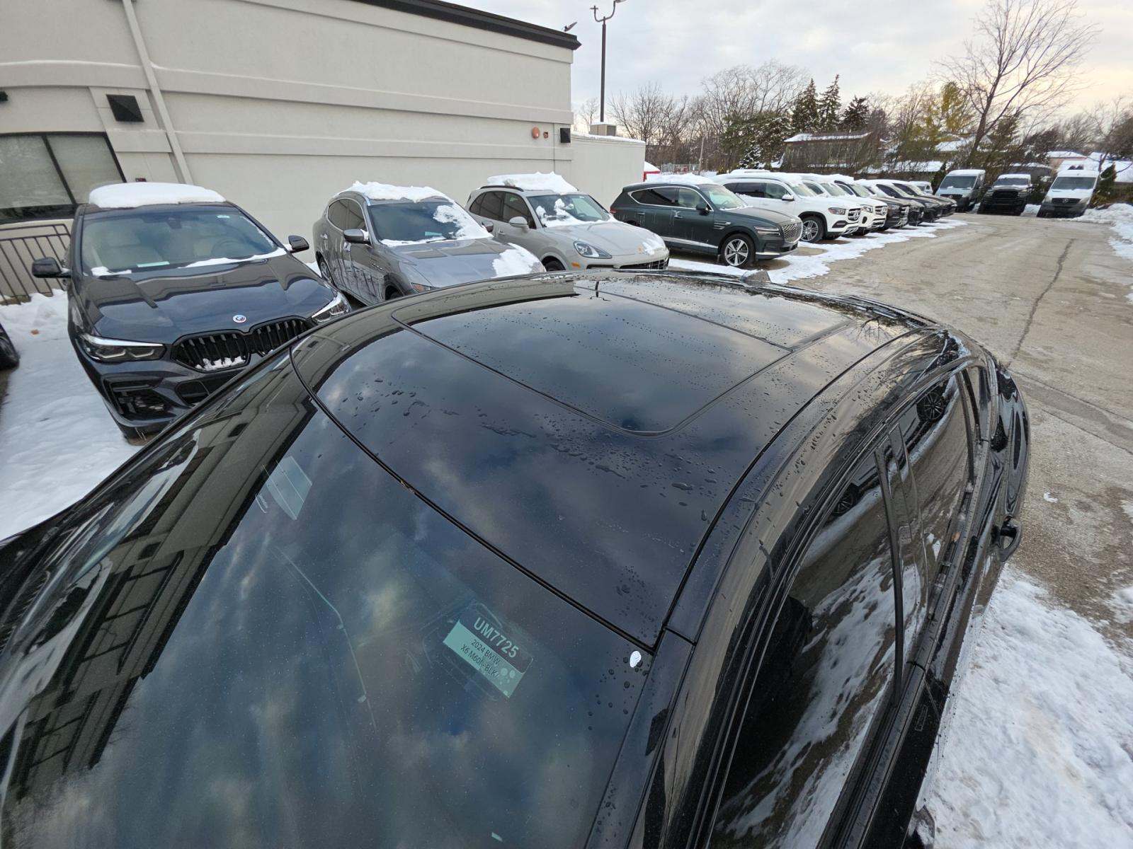 2024 BMW X6 M60i xDrive AWD