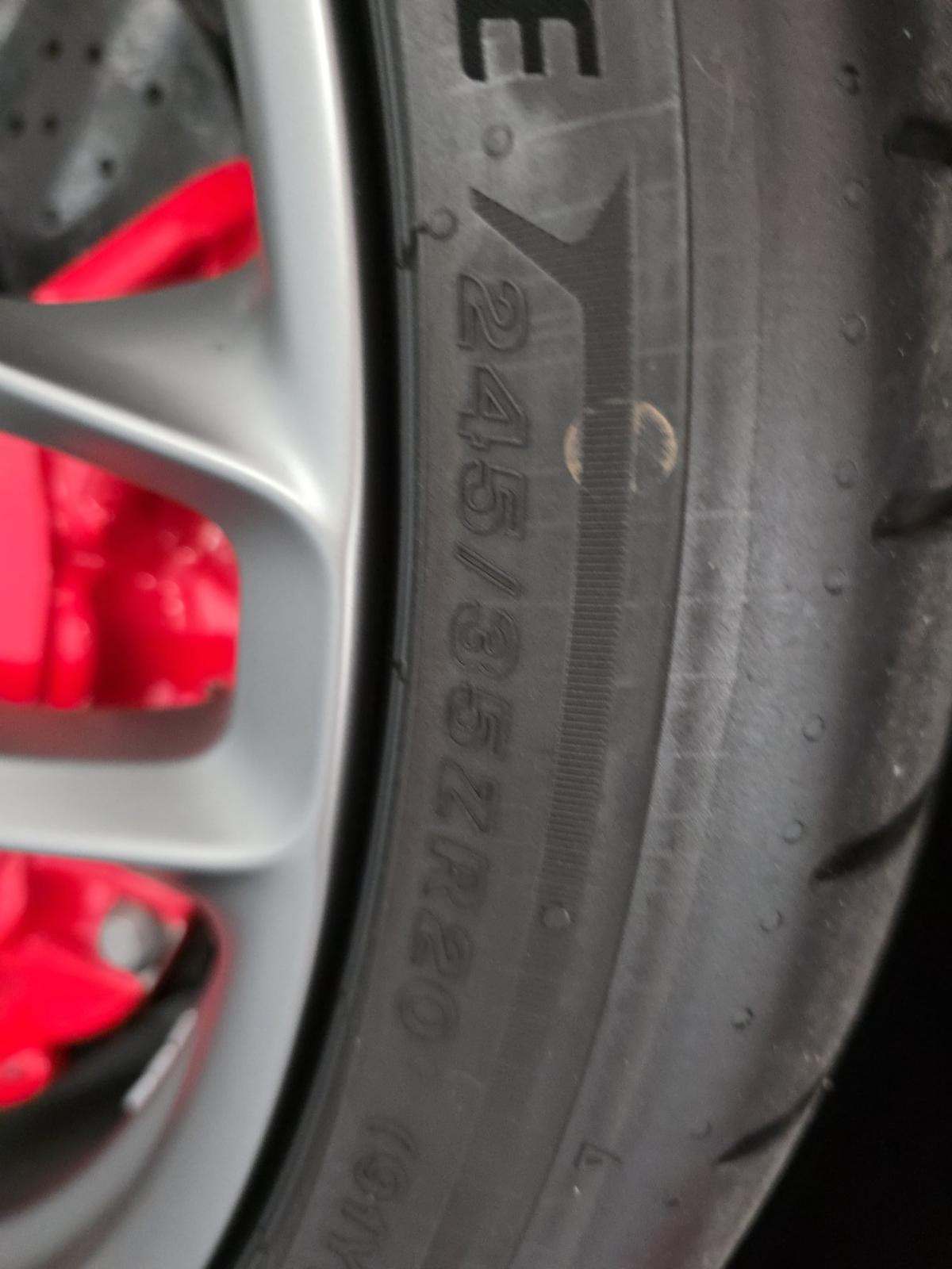 2022 Ferrari Roma Base RWD