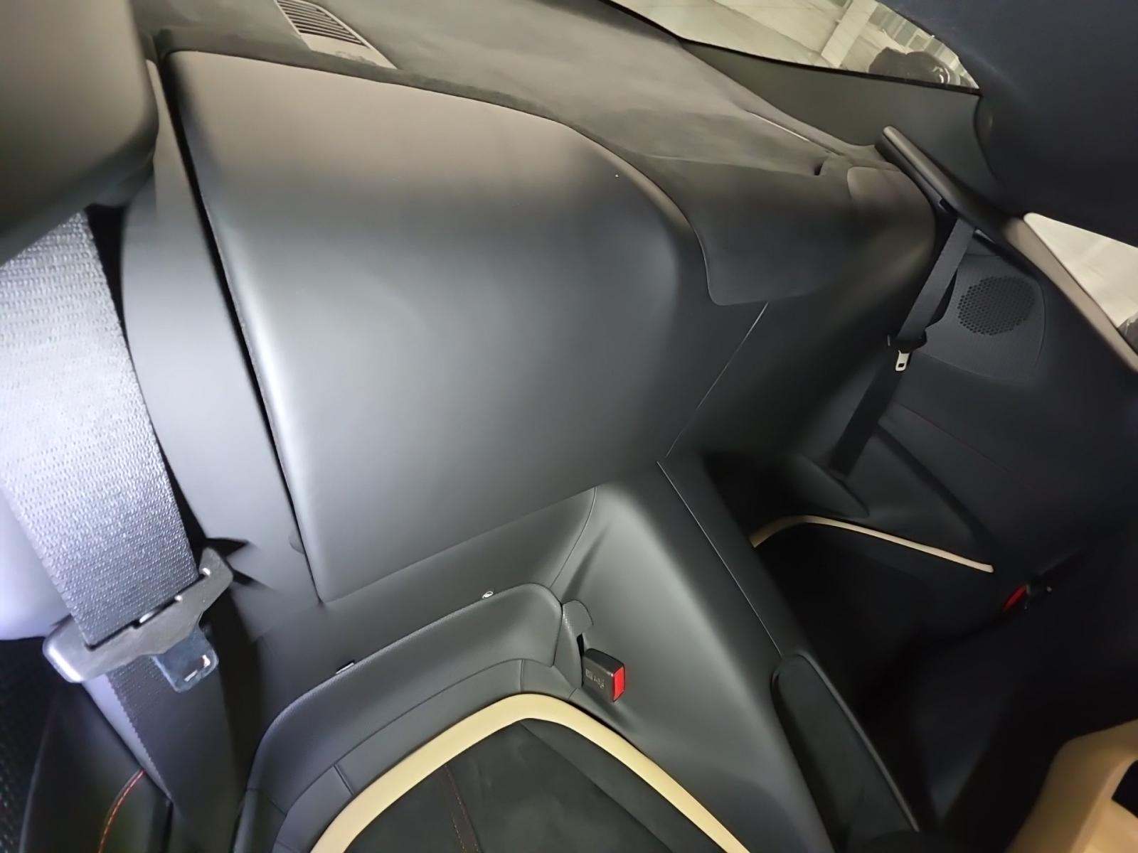 2022 Ferrari Roma Base RWD