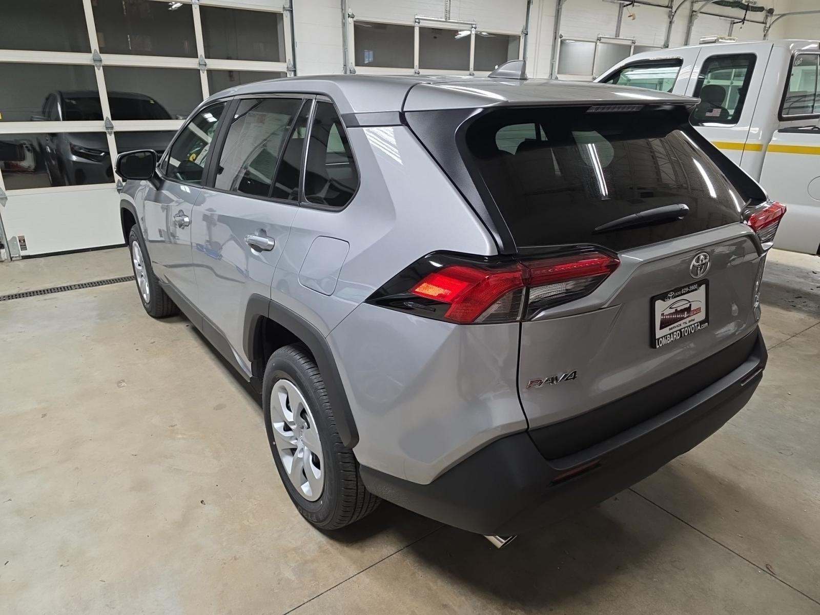 2025 Toyota RAV4 LE AWD