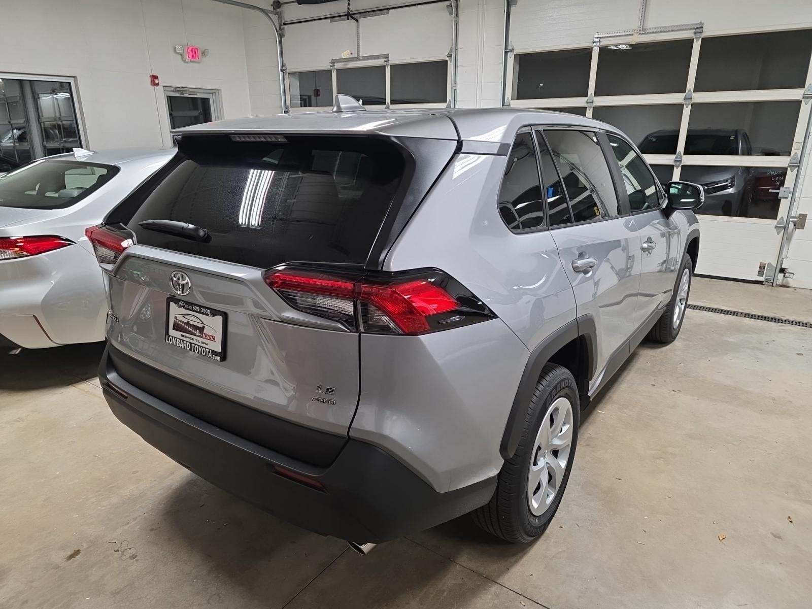 2025 Toyota RAV4 LE AWD