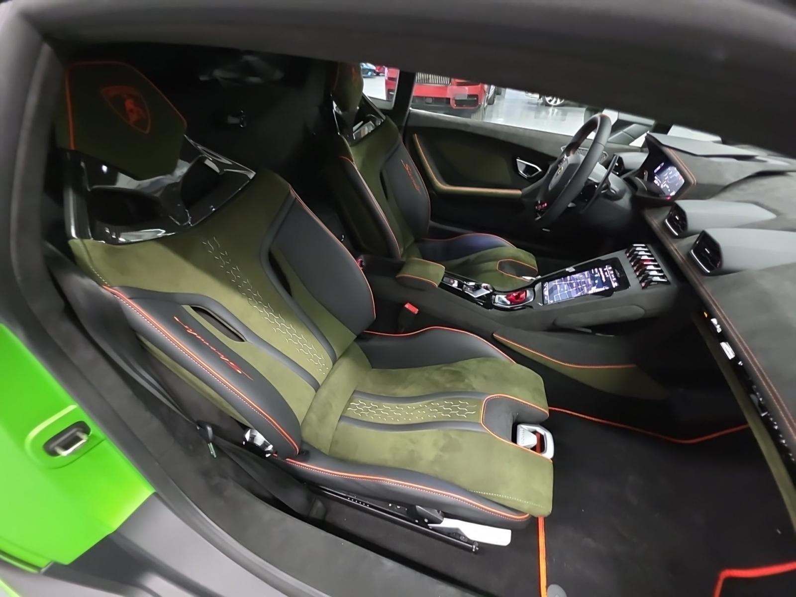 2024 Lamborghini Huracan Sterrato AWD