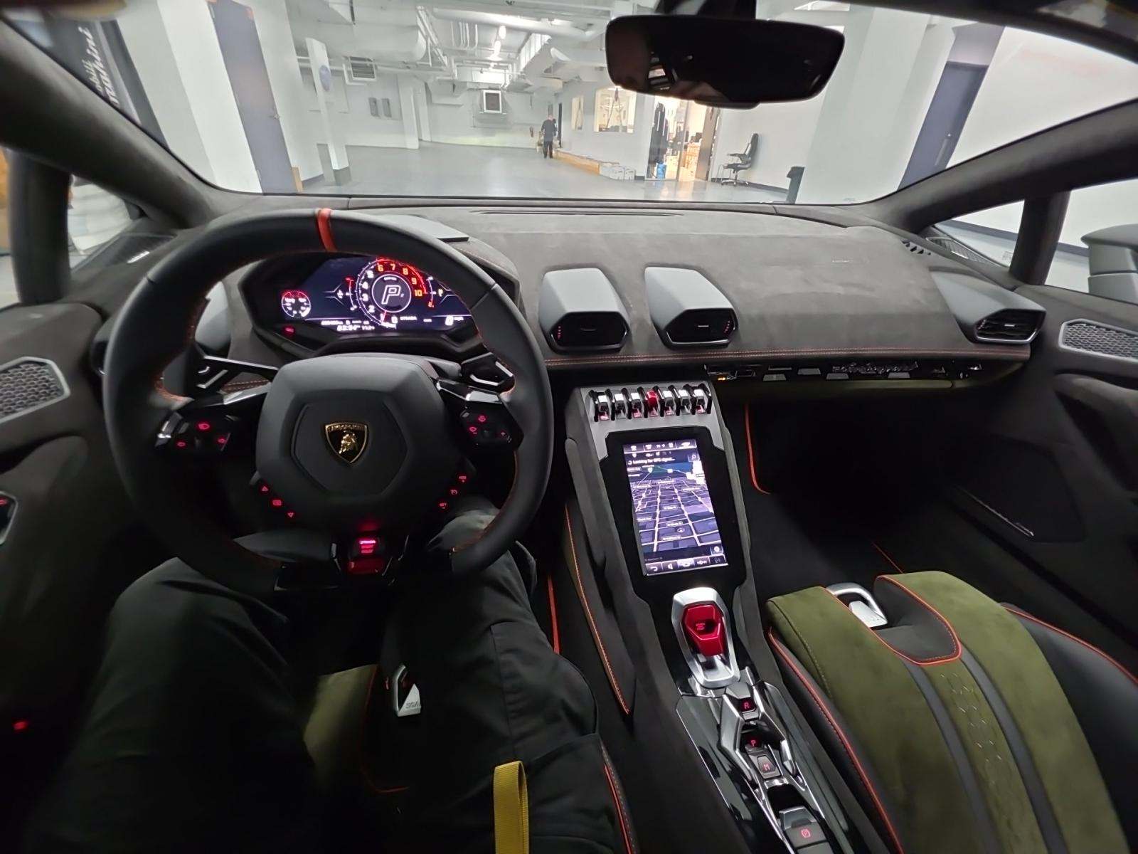 2024 Lamborghini Huracan Sterrato AWD