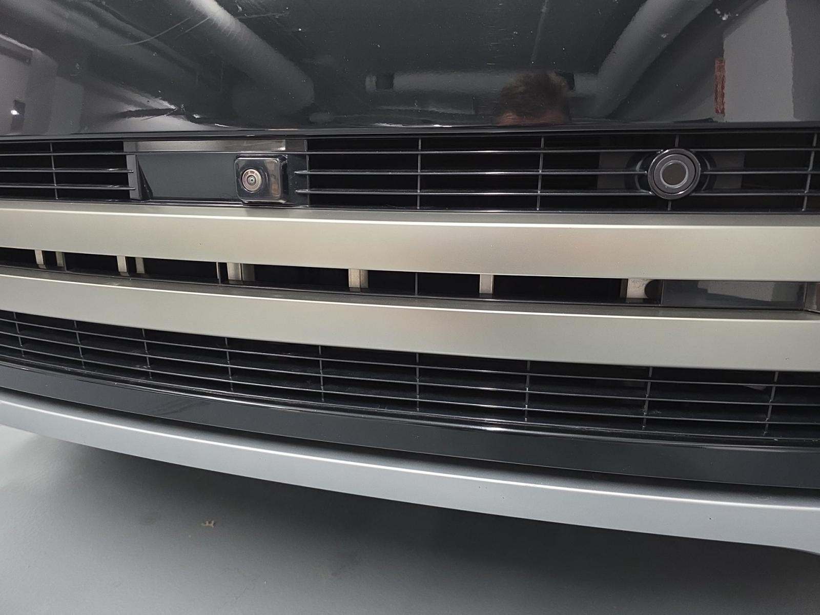 2023 Land Rover Range Rover SE AWD