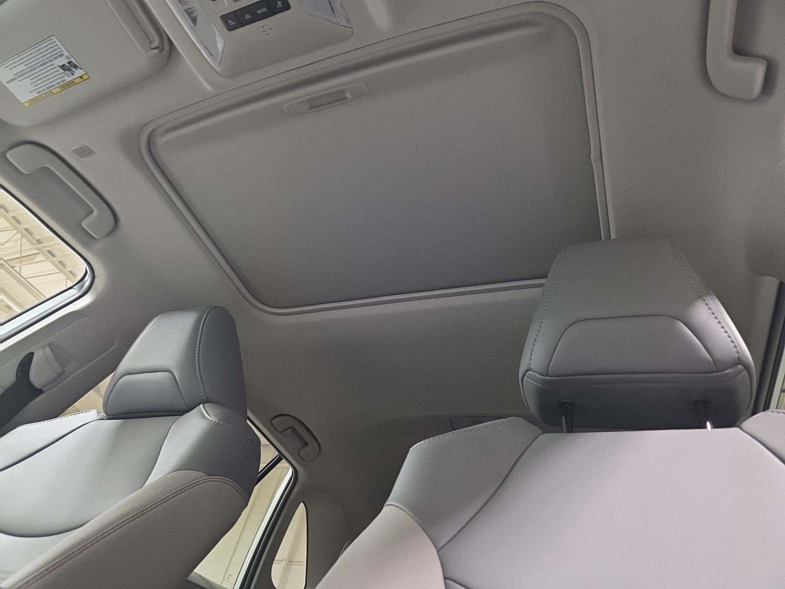 2025 Toyota RAV4 XLE Premium AWD