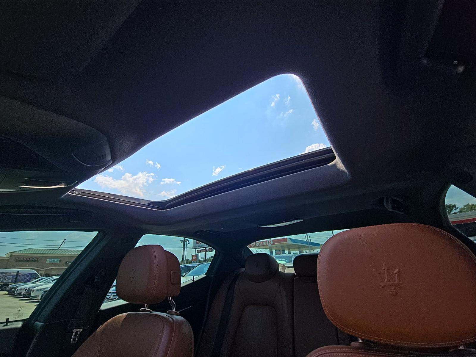 2017 Maserati Ghibli Base RWD