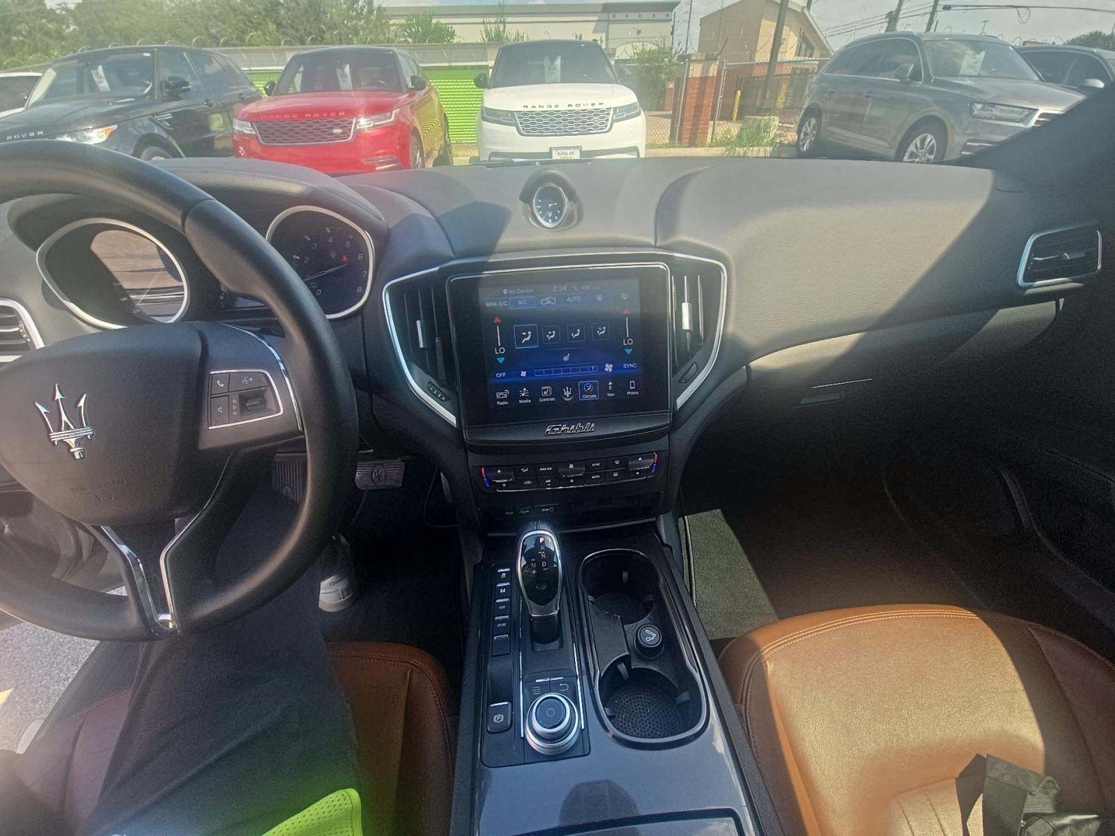 2017 Maserati Ghibli Base RWD