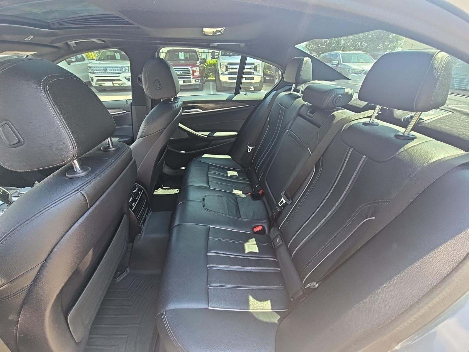 2019 BMW 5 Series 530i RWD