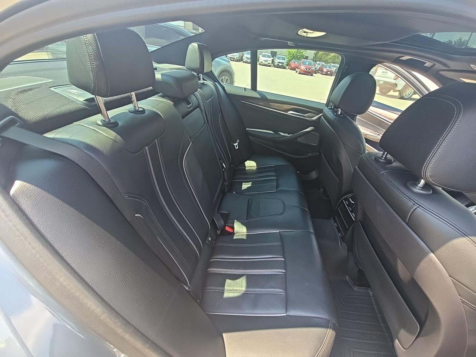 2019 BMW 5 Series 530i RWD