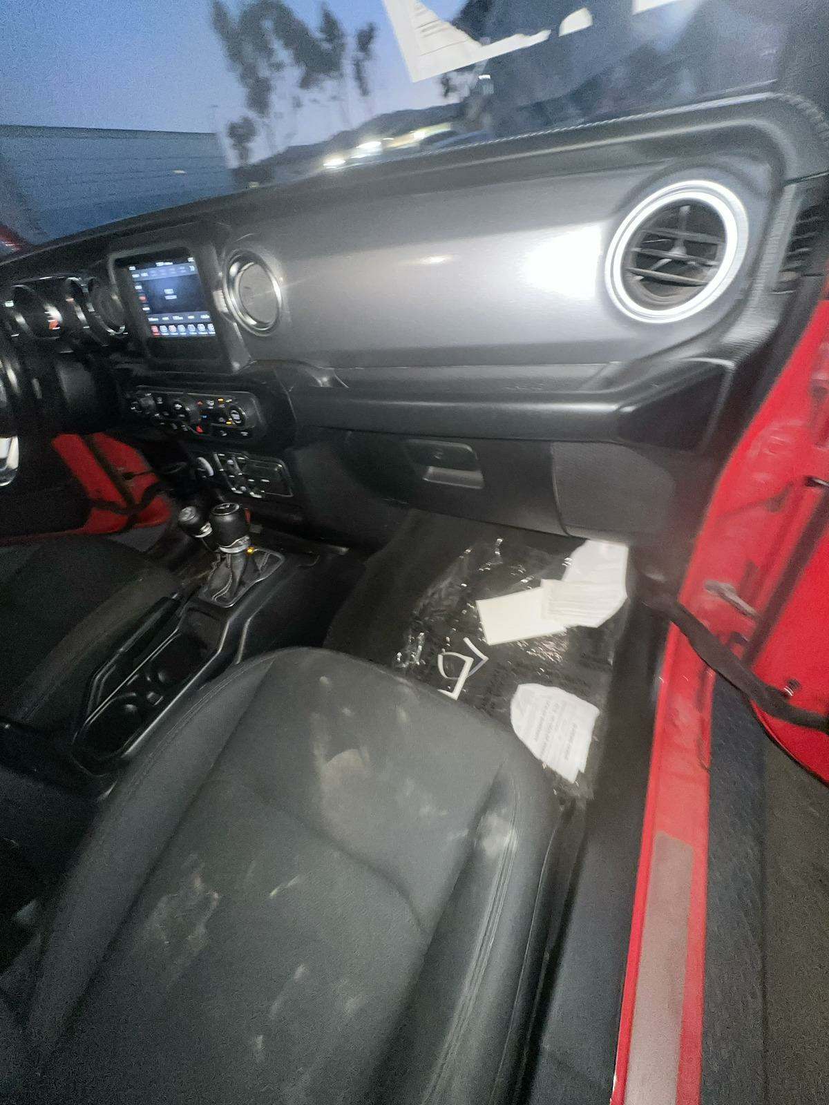 2020 Jeep Wrangler Unlimited Sahara AWD