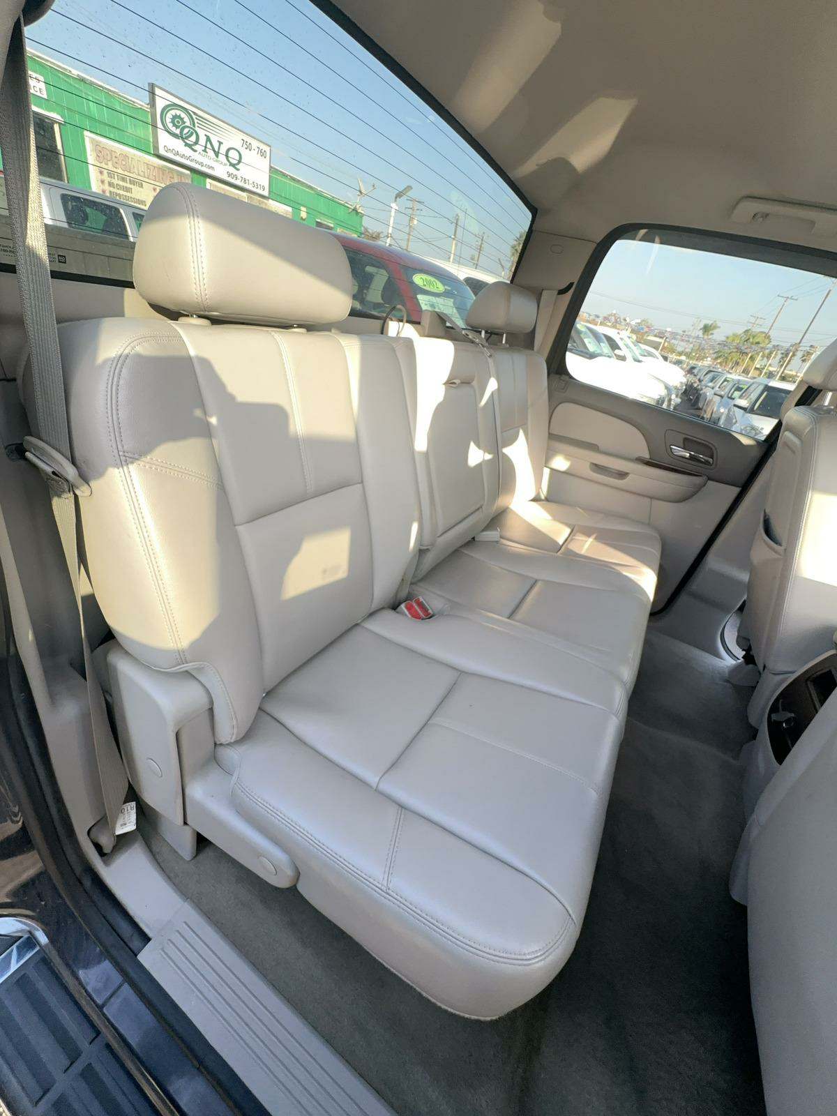 2011 Chevrolet Silverado 3500HD SRW LTZ AWD