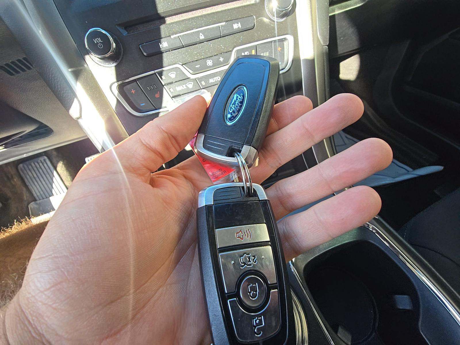 2018 Ford Fusion SE FWD