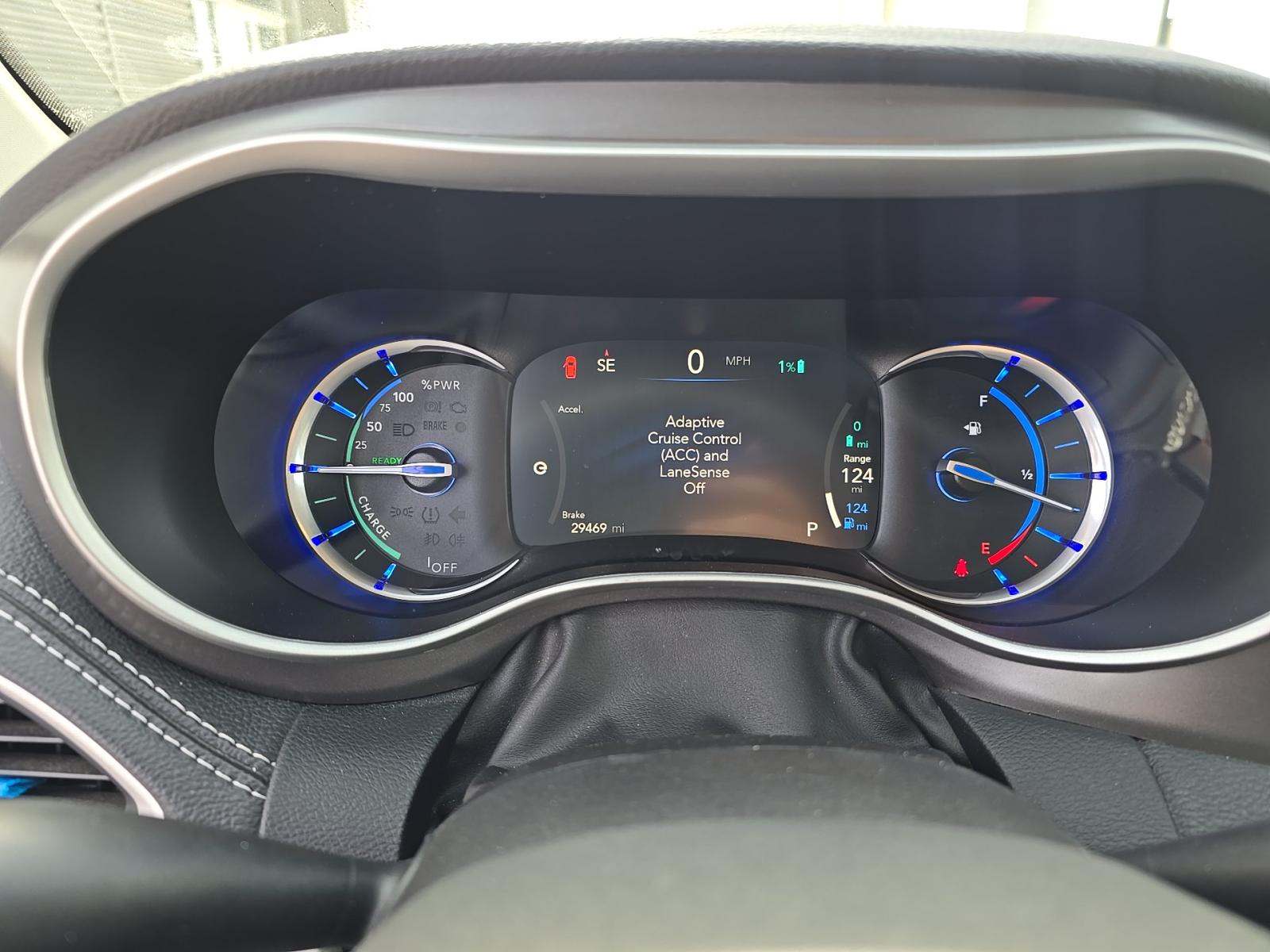 2024 Chrysler Pacifica Hybrid Select FWD