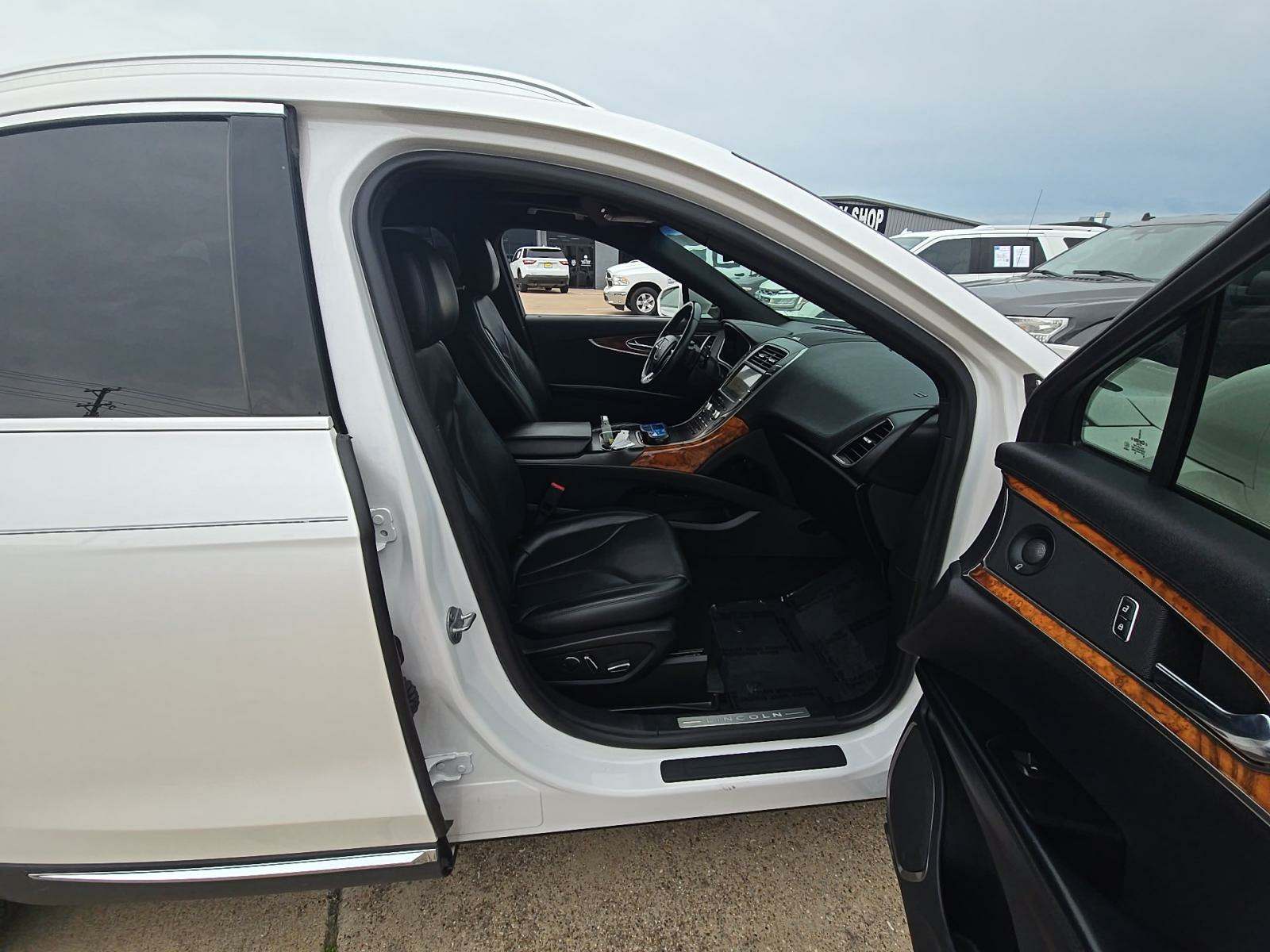 2019 Lincoln Nautilus Reserve FWD