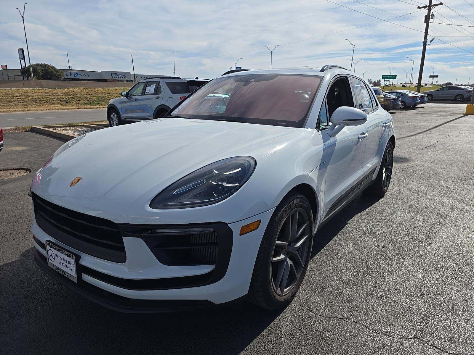 2022 Porsche Macan S AWD