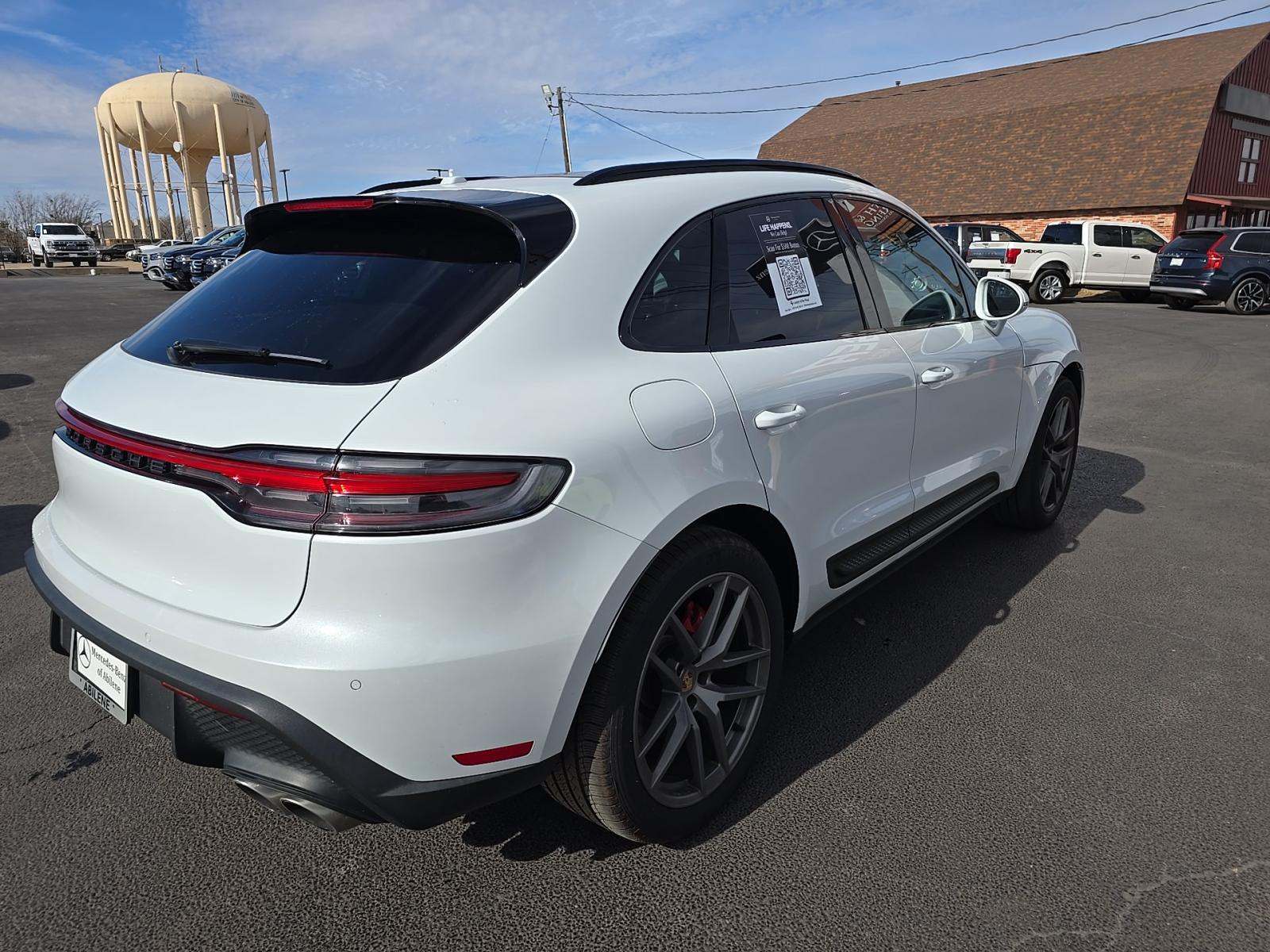 2022 Porsche Macan S AWD