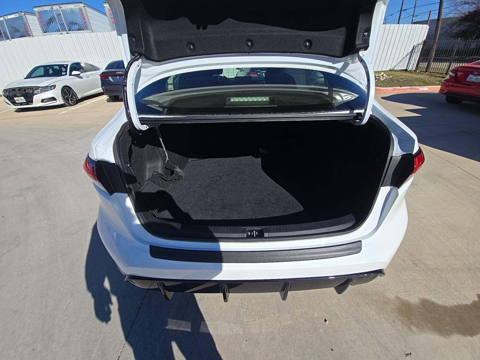 2024 Toyota Corolla Hybrid SE FWD