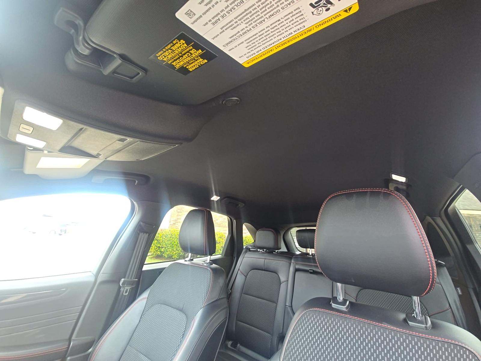 2025 Ford Escape ST-Line FWD