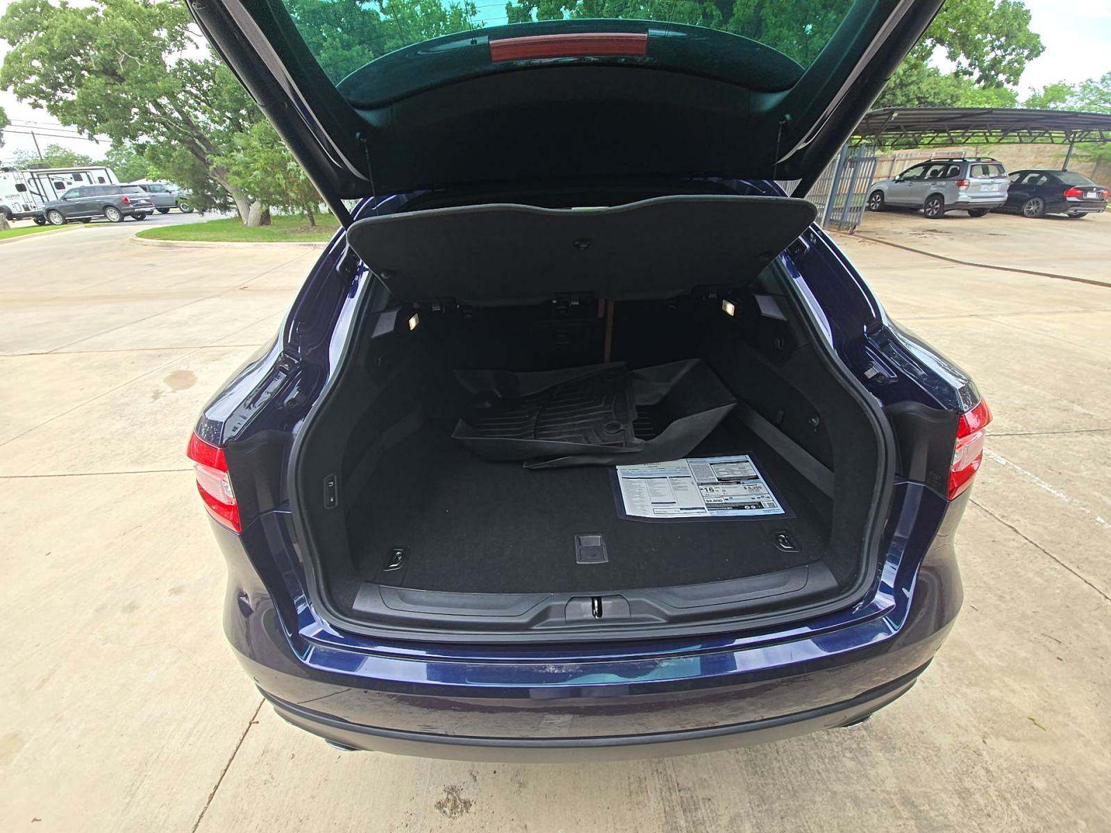 2018 Maserati Levante Base AWD