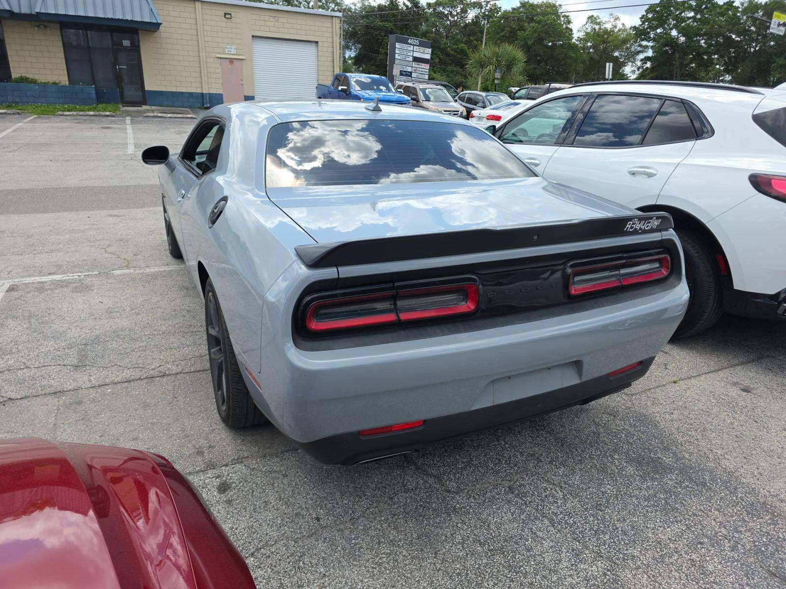 2022 Dodge Challenger R/T RWD