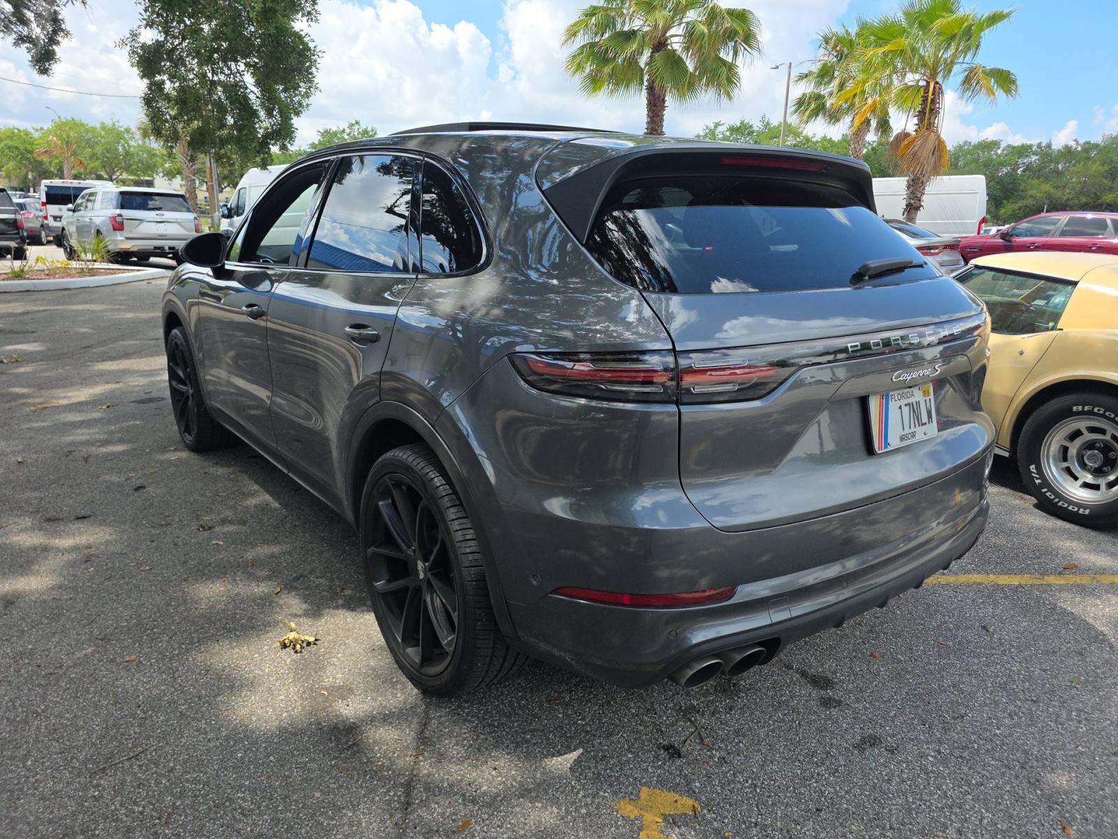 PORSCHE CAYENNE - 2