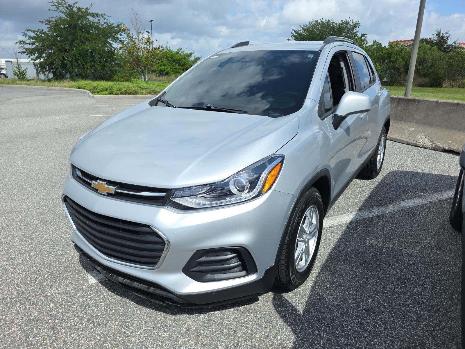 CHEVROLET TRAX - 1