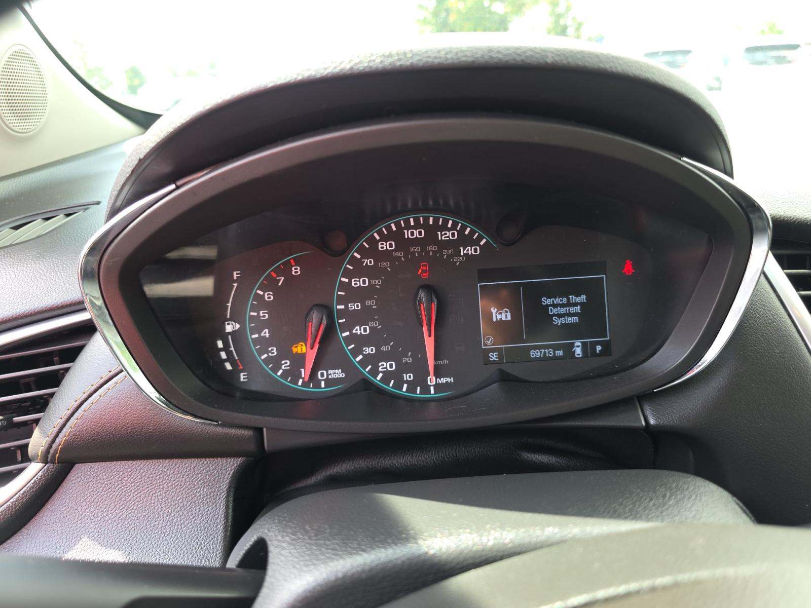 CHEVROLET TRAX - 9