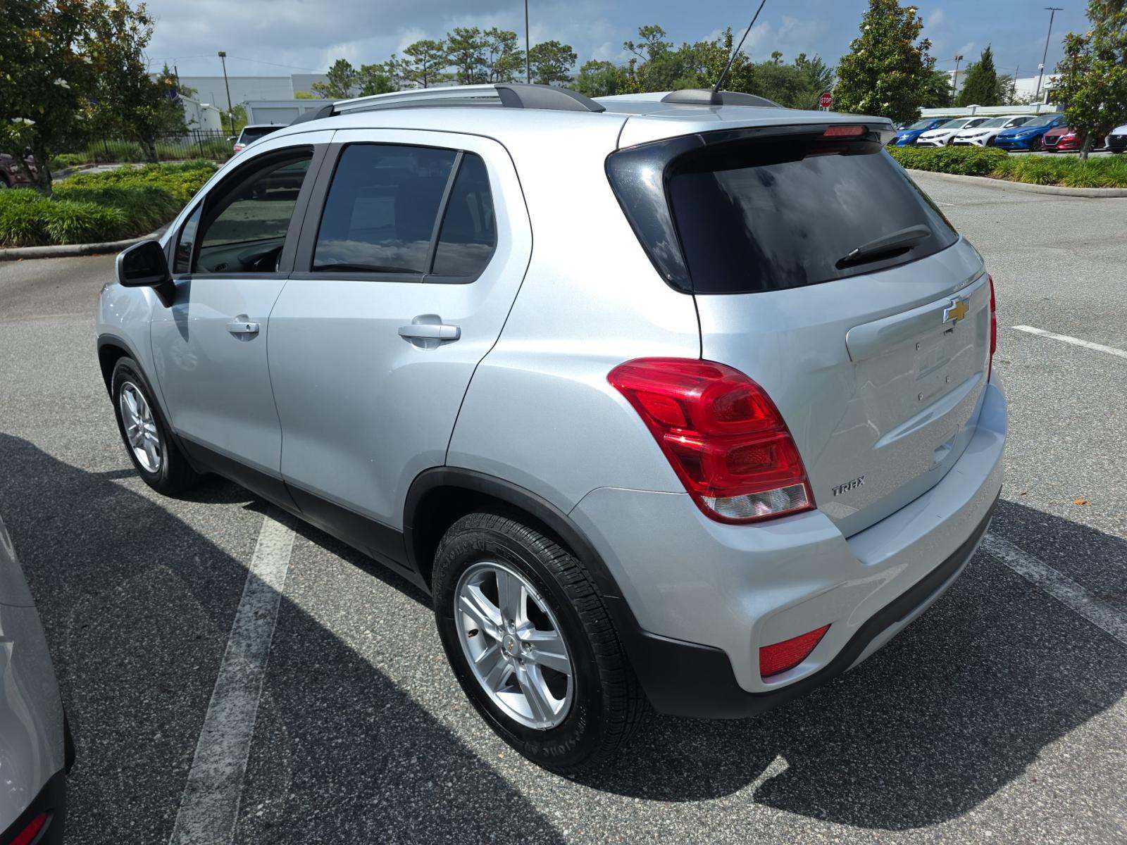 CHEVROLET TRAX - 2