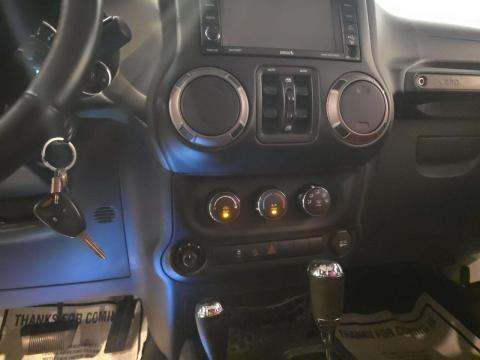 JEEP UNLIMITED SPORT - 10