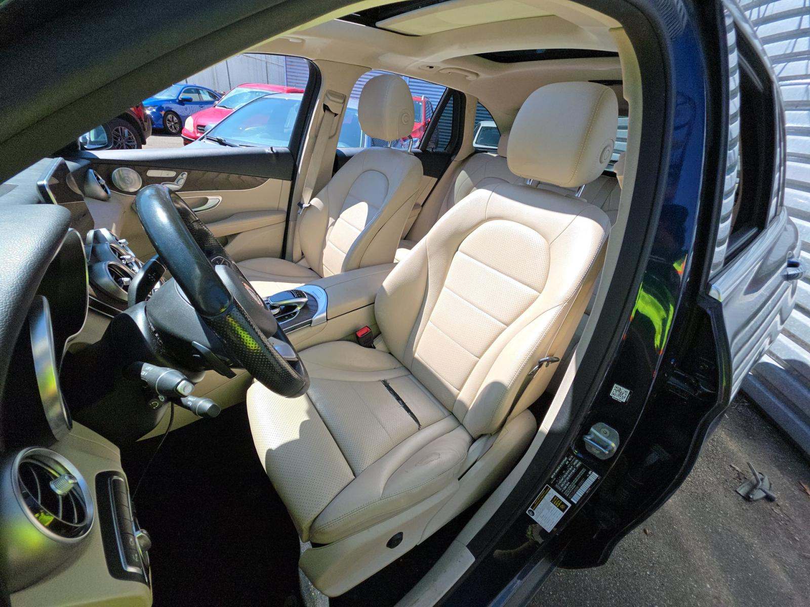 2019 Mercedes-Benz GLC GLC 300 AWD