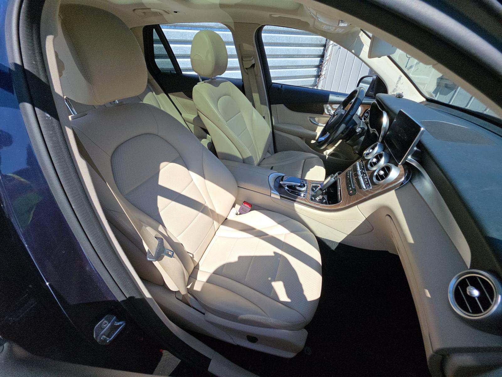 2019 Mercedes-Benz GLC GLC 300 AWD